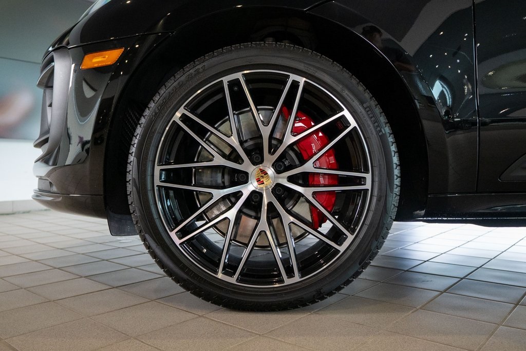 2022 Porsche Macan GTS photo 10