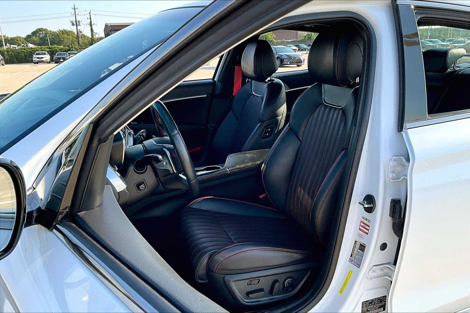 2023 Genesis G70 3.3T photo 7