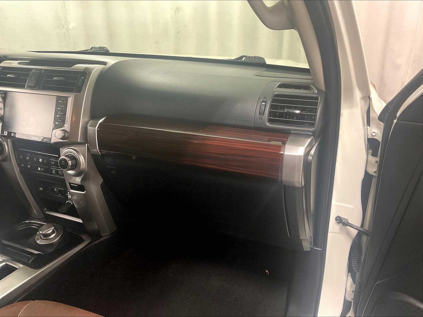 2021 Toyota 4Runner Limited photo 13
