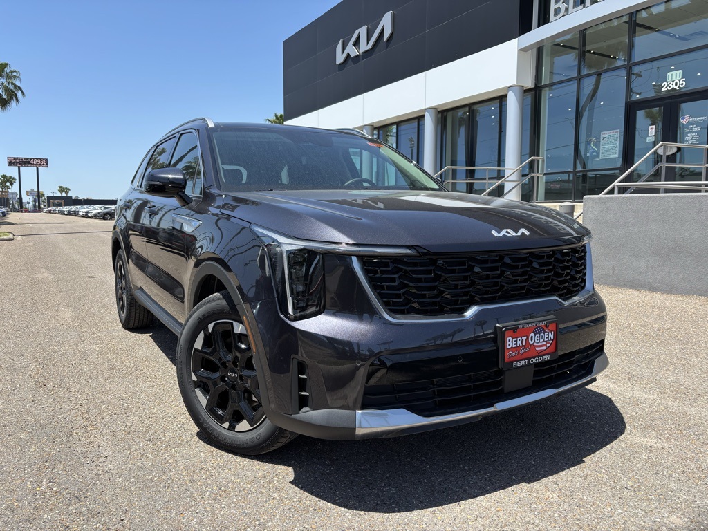 2025 Kia Sorento S's photo
