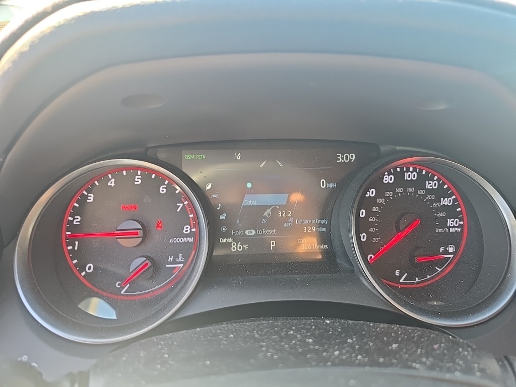2023 Toyota Camry XSE photo 12