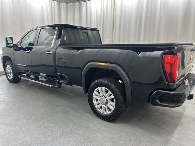 2023 Gmc Sierra HD Denali photo 2
