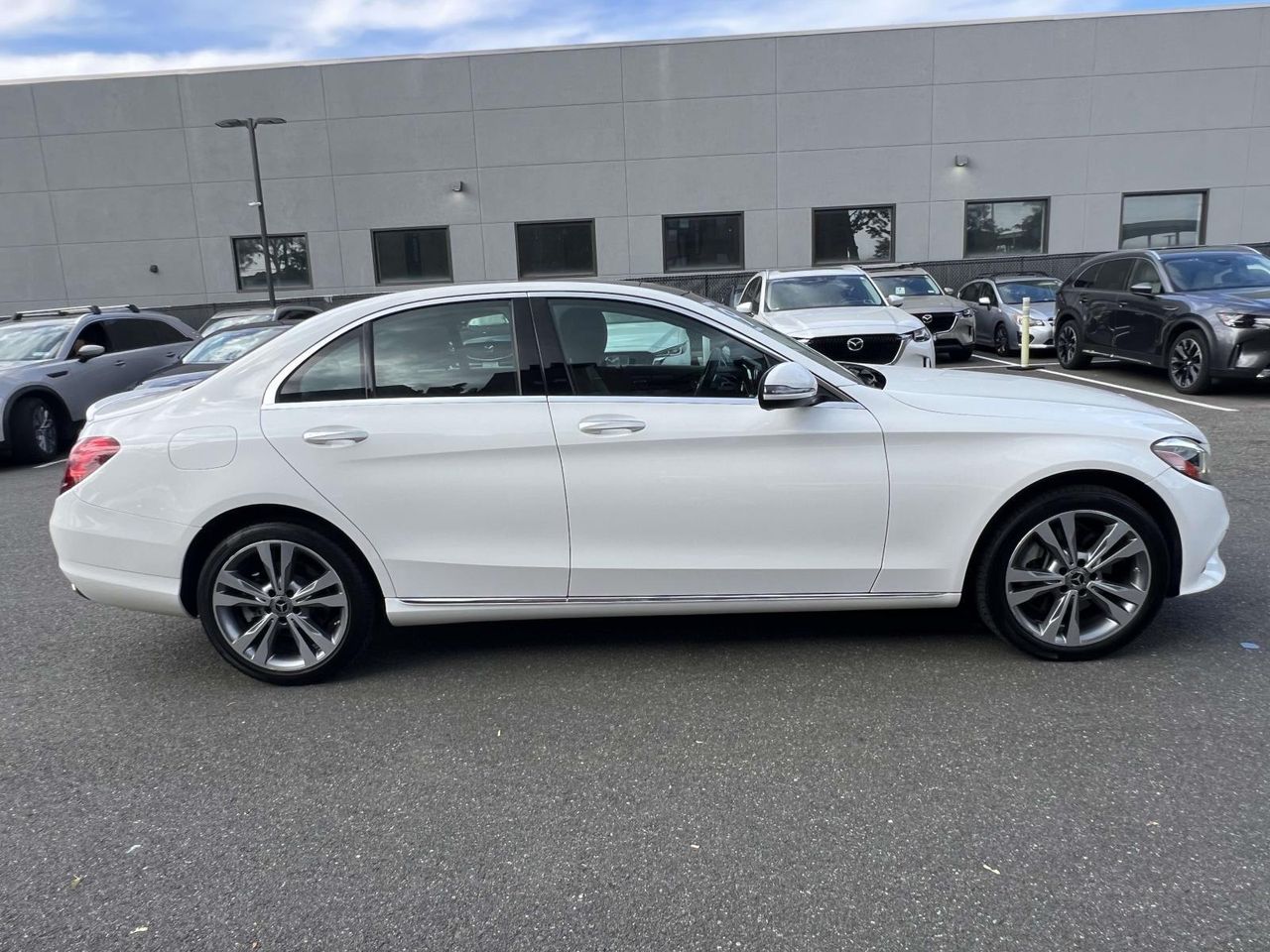 2019 Mercedes Benz C 300 4MATIC photo 3