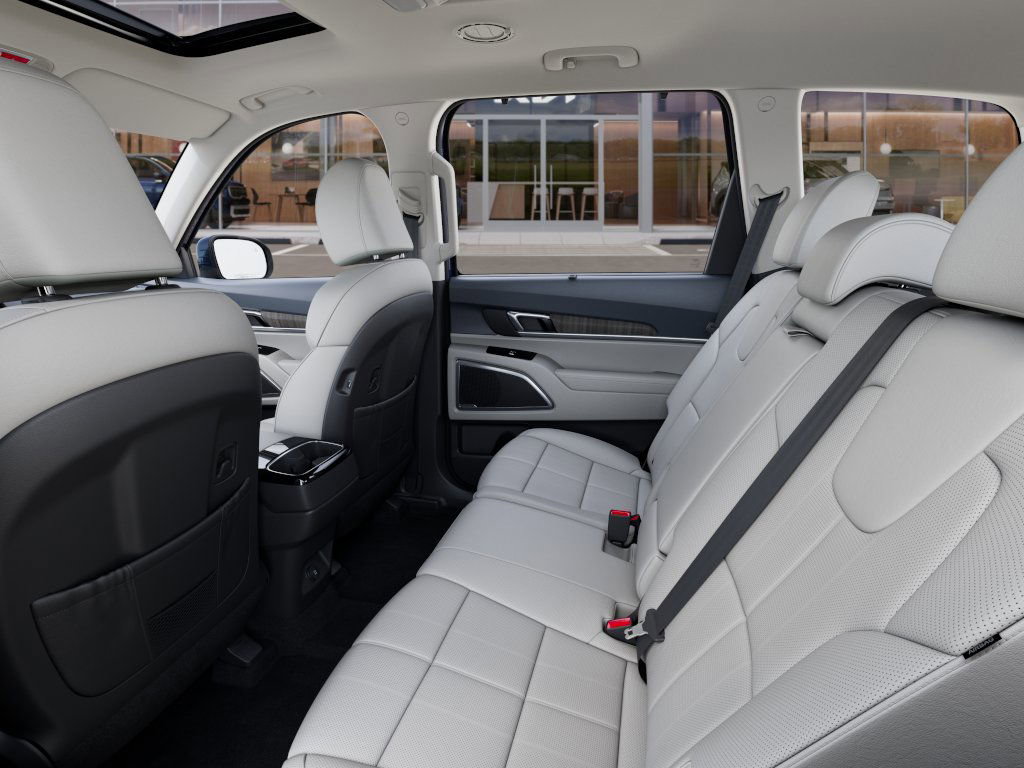 2025 Kia Telluride EX photo 16