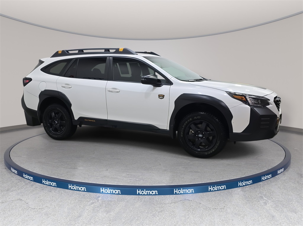 2022 Subaru Outback Wilderness photo 3