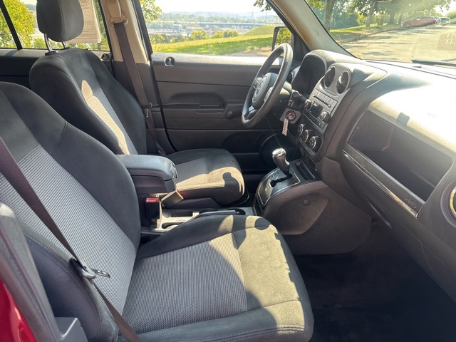 2016 Jeep Patriot Sport photo 9