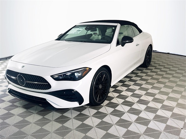 2026 Mercedes Benz CLE 300 4MATIC Cabriolet photo 3