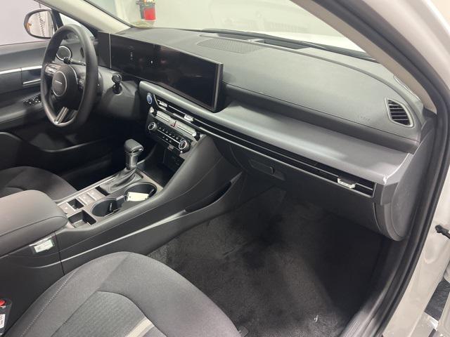 2026 Hyundai Sonata SE photo 20