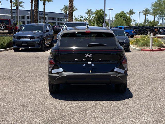 2025 Hyundai Kona SEL photo 4