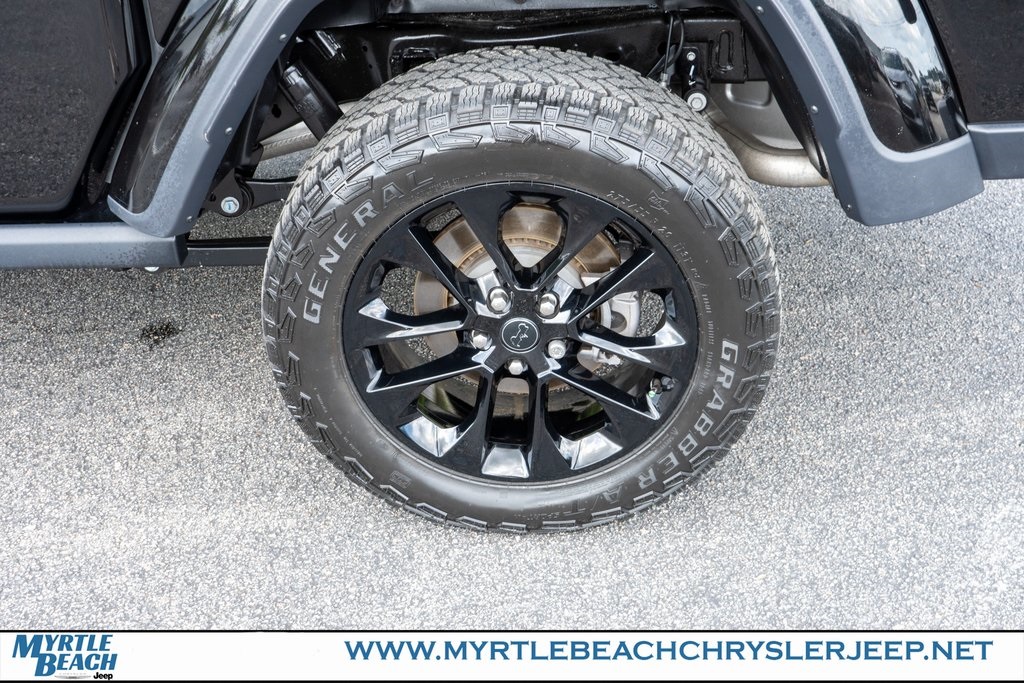 2025 Jeep Gladiator Sport photo 11
