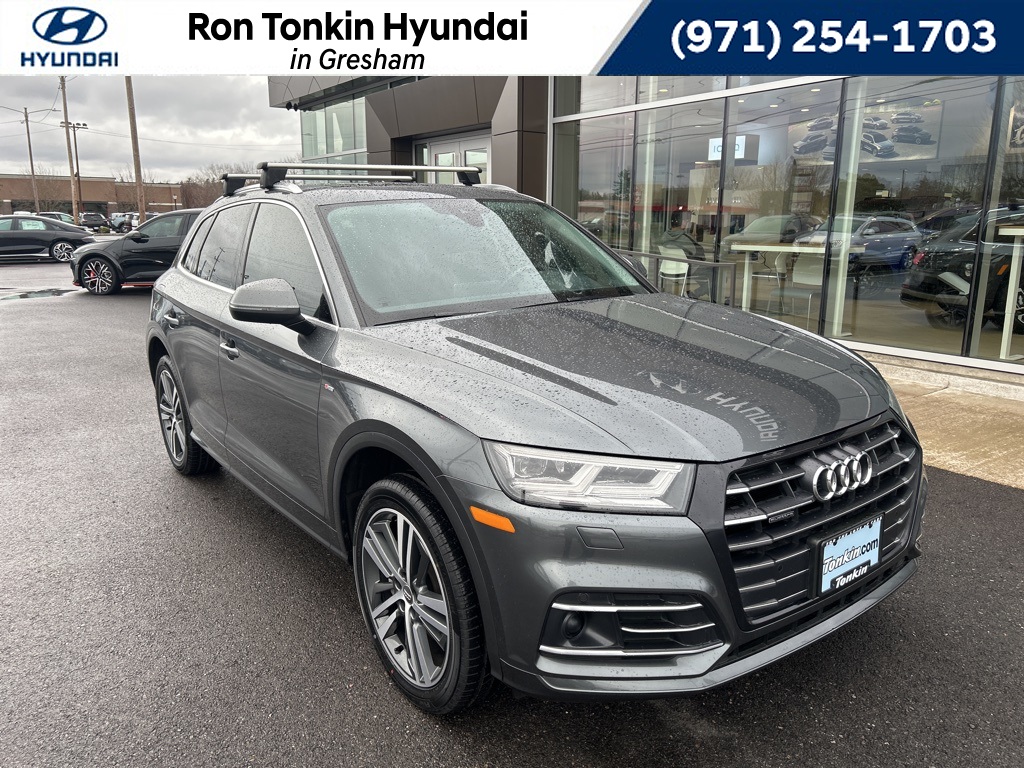 2020 Audi Q5 Premium Plus's photo