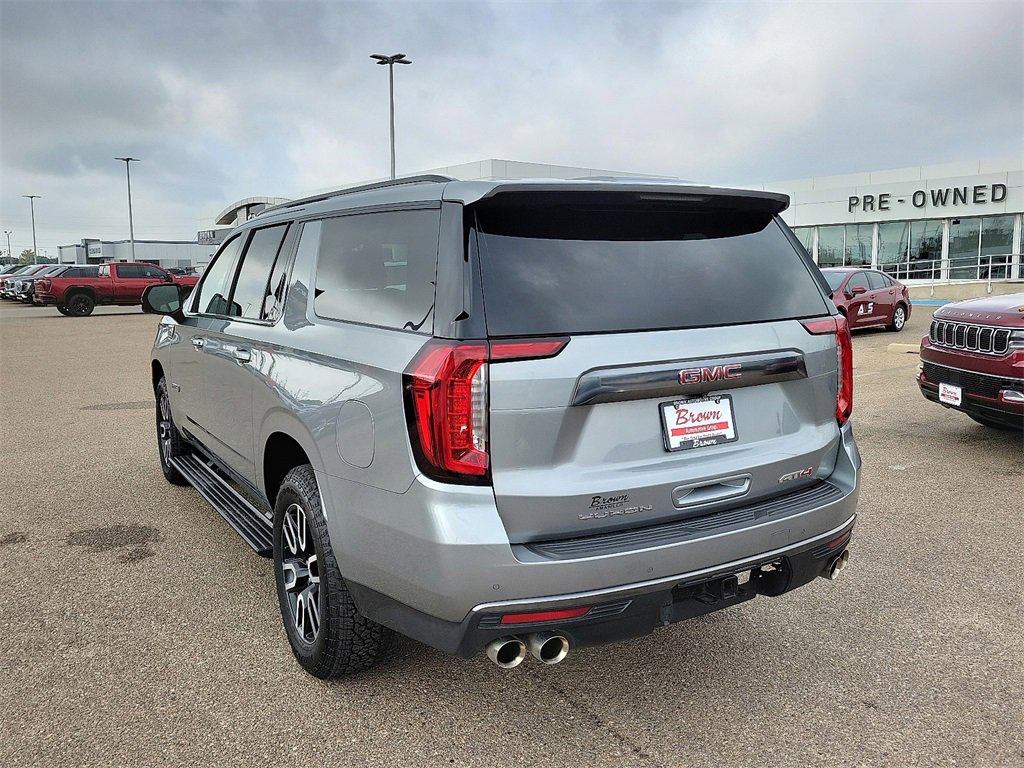 2023 Gmc Yukon XL AT4 photo 7