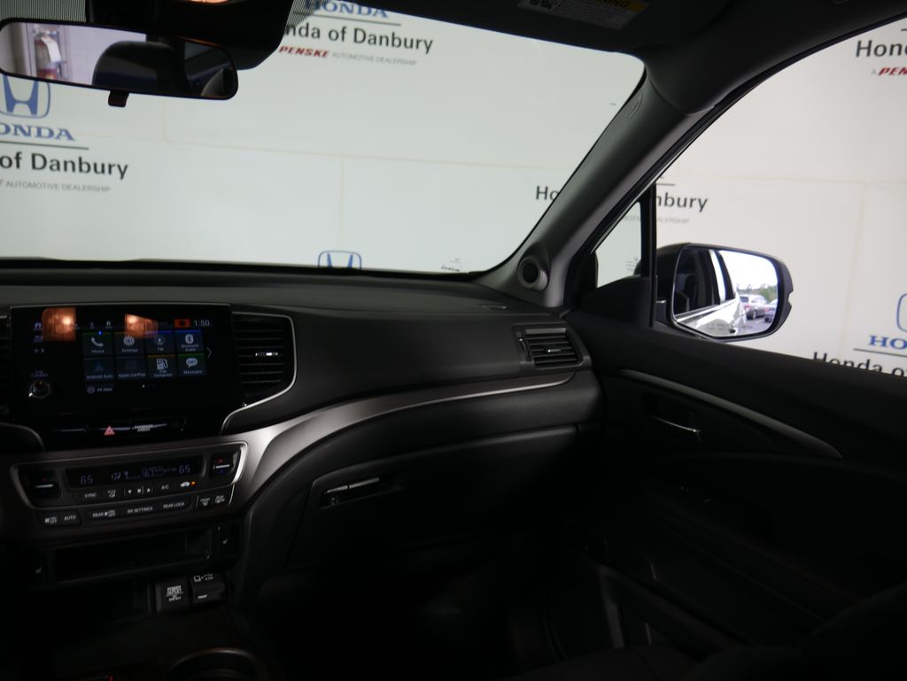 2021 Honda Pilot EX photo 19