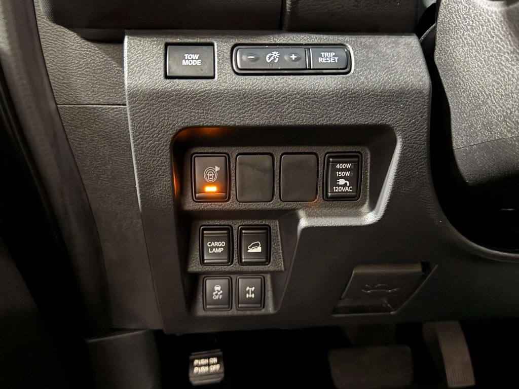 2022 Nissan Frontier Crew Cab photo 18