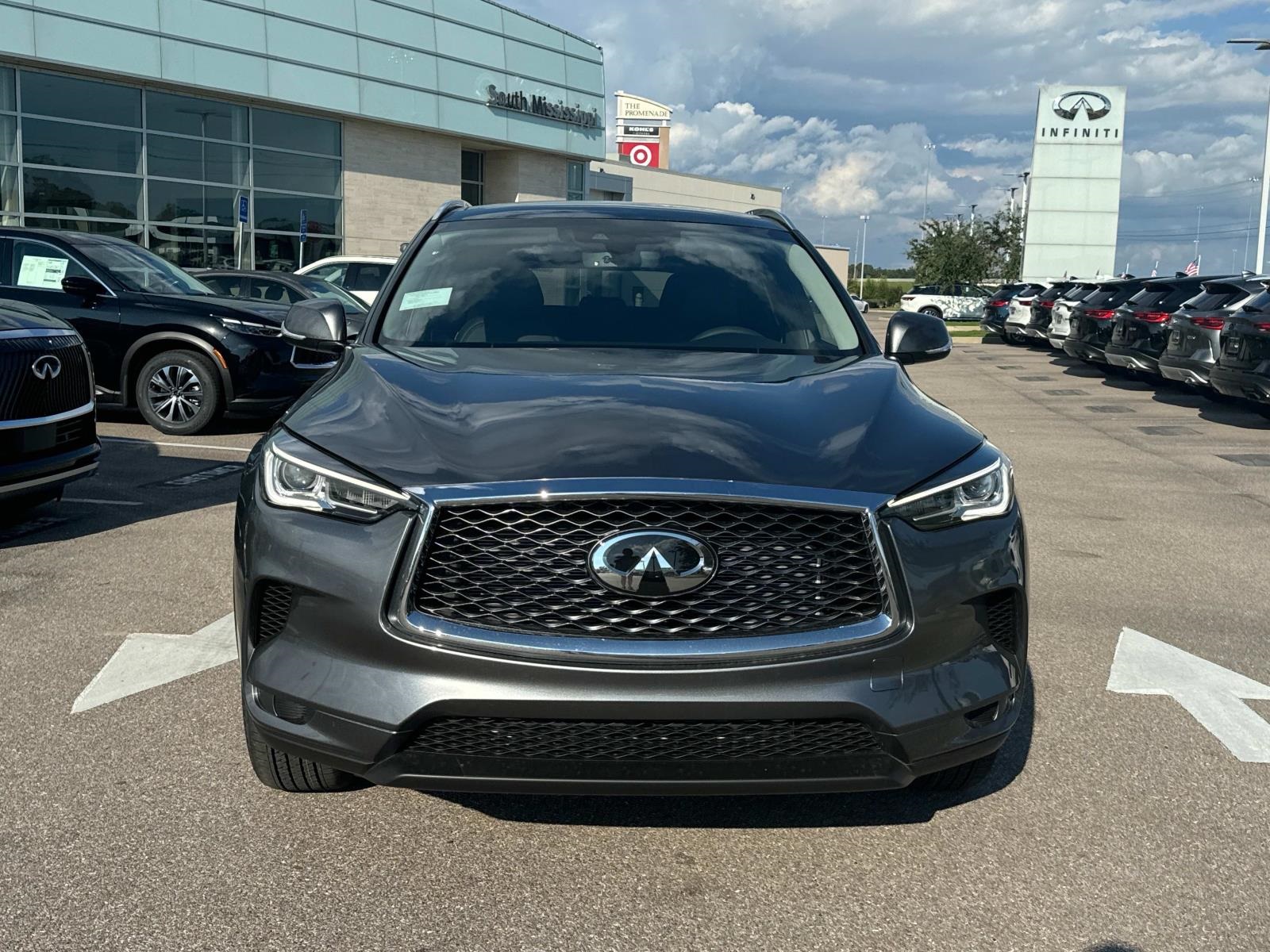 2025 Infiniti QX50 Luxe AWD photo 2