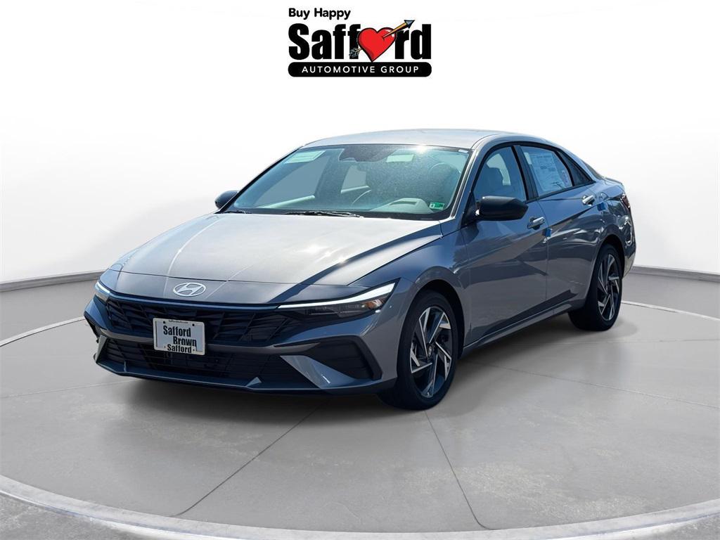 2025 Hyundai Elantra Blue's photo