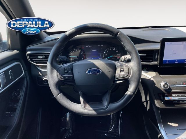 2020 Ford Explorer XLT photo 13