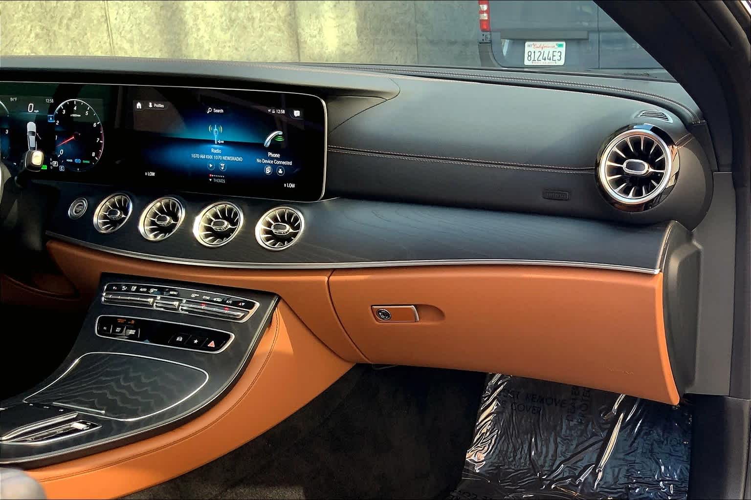 2022 Mercedes Benz E 450 photo 17