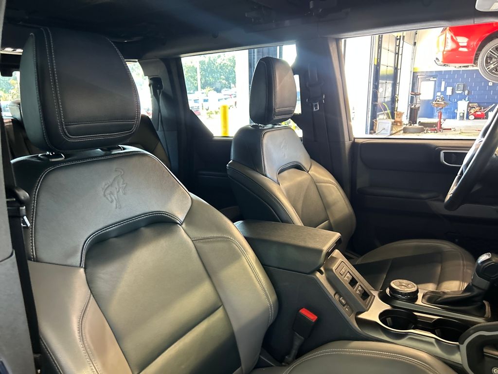 2021 Ford Bronco Outer Banks photo 9
