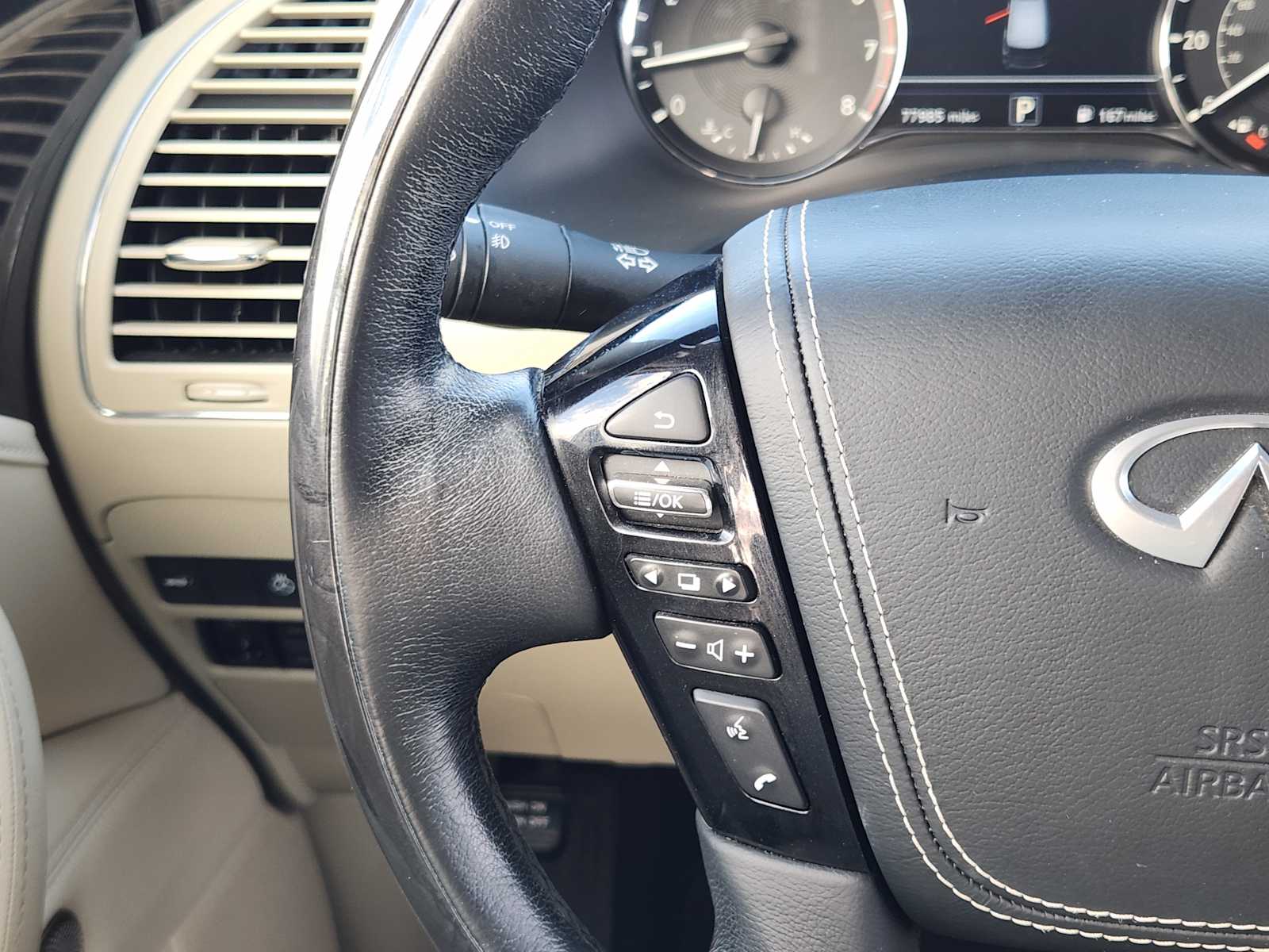 2020 Infiniti QX80 Luxe photo 28