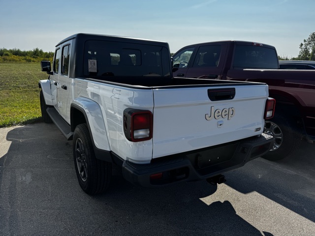 2021 Jeep Gladiator Overland photo 6