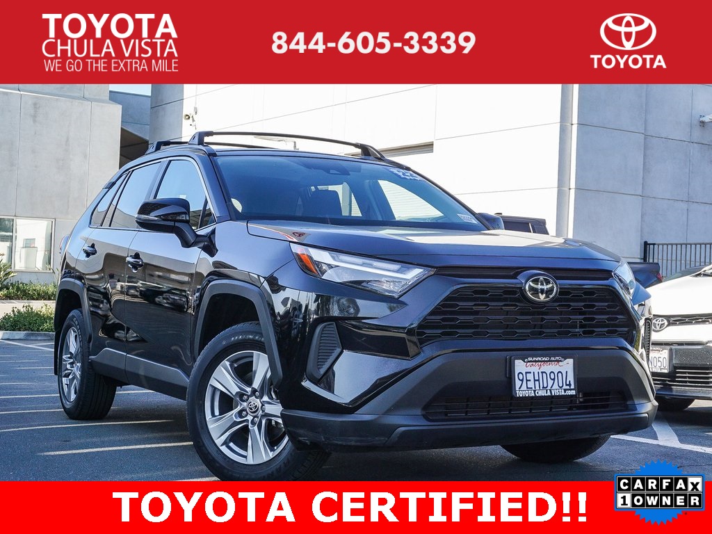 2022 Toyota RAV4 XLE's photo