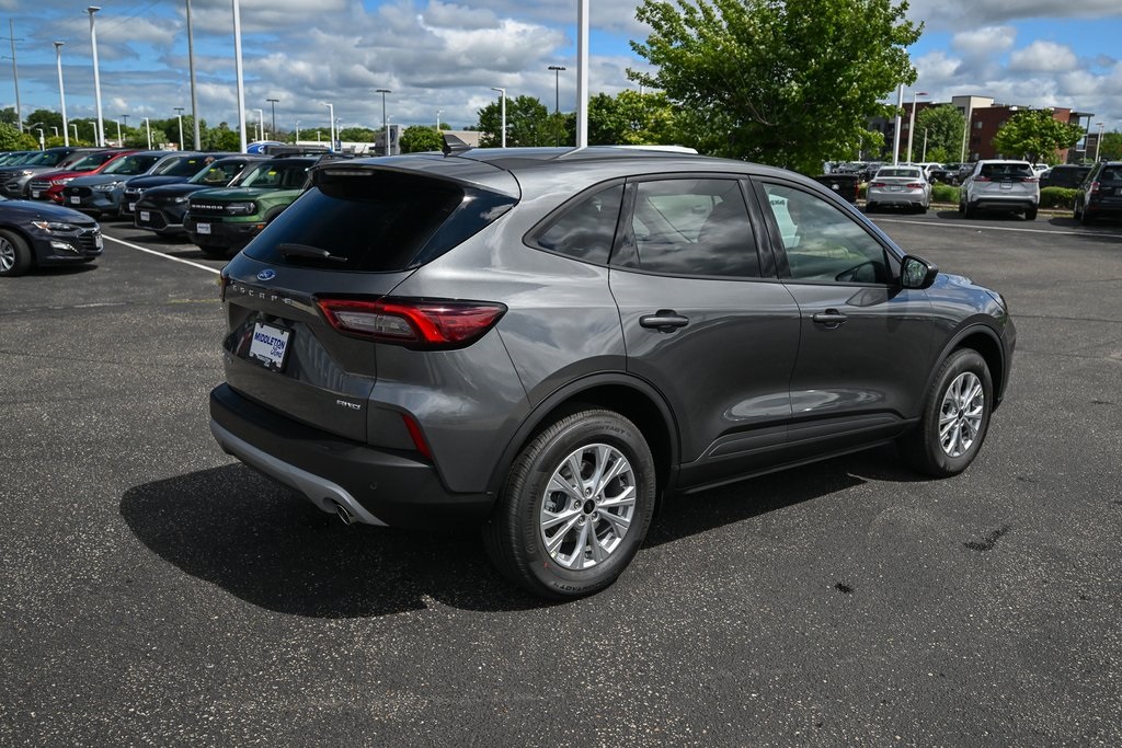 2025 Ford Escape Active photo 3