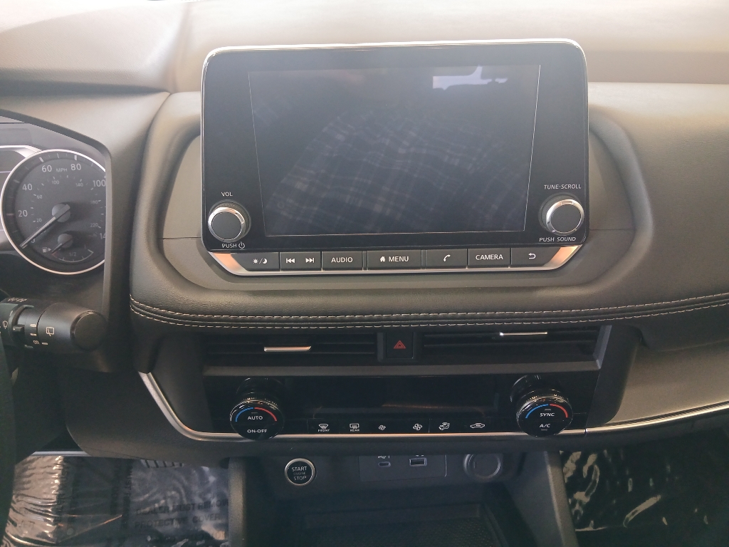 2023 Nissan Rogue SV photo 14