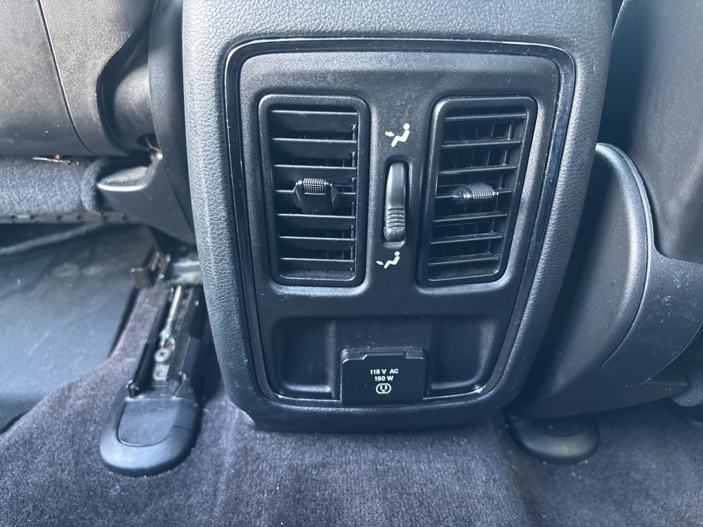 2019 Jeep Grand Cherokee Altitude photo 17