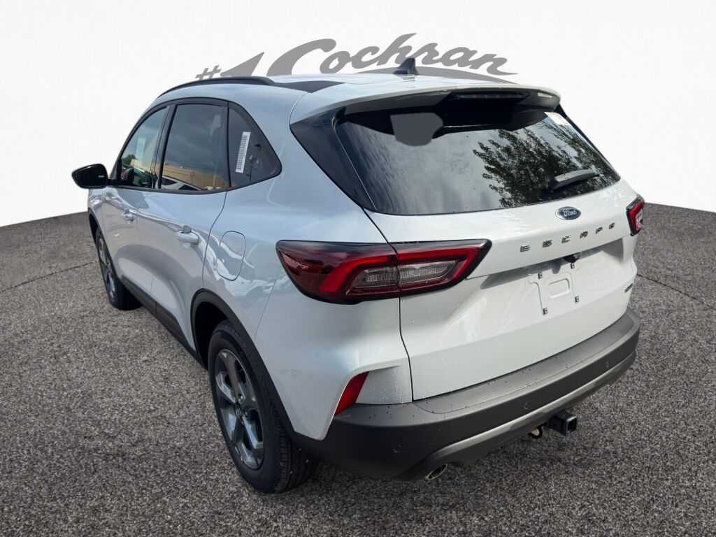 2026 Ford Escape ST-Line Select photo 5