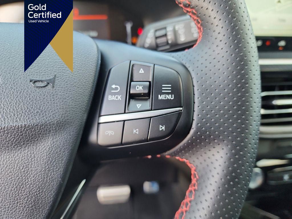 2024 Ford Escape ST-Line photo 15