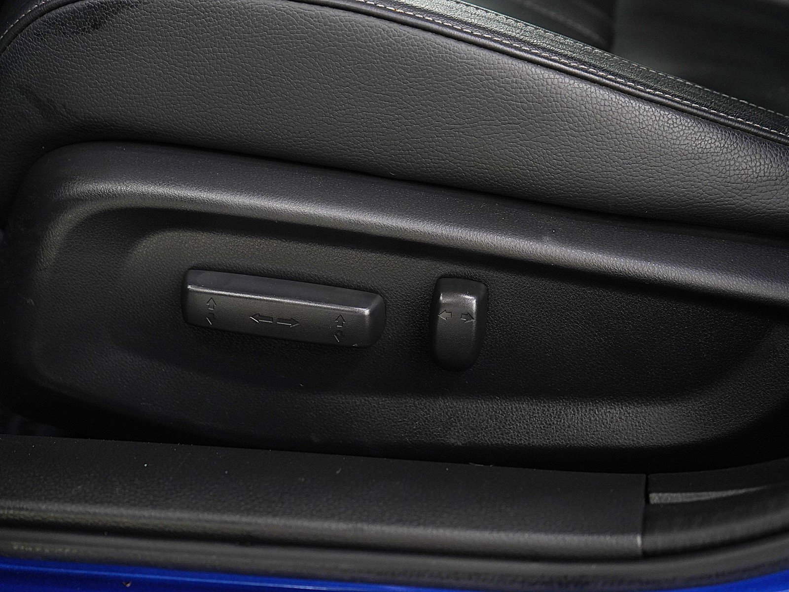 2017 Honda Civic EX-L photo 25