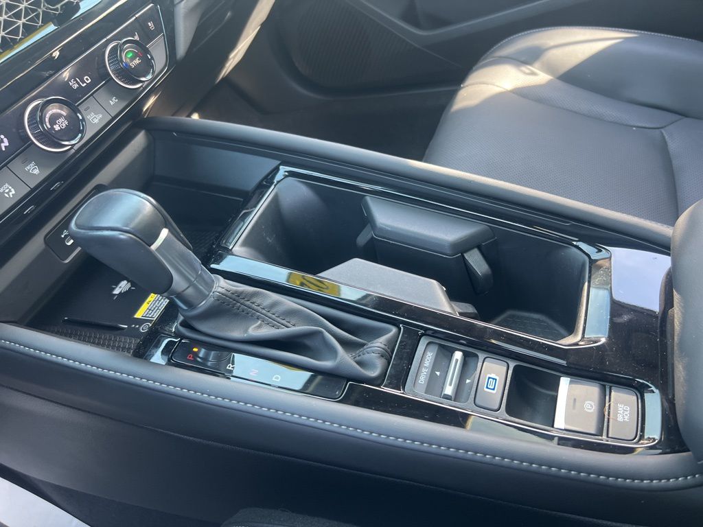 2023 Honda Accord Touring photo 31