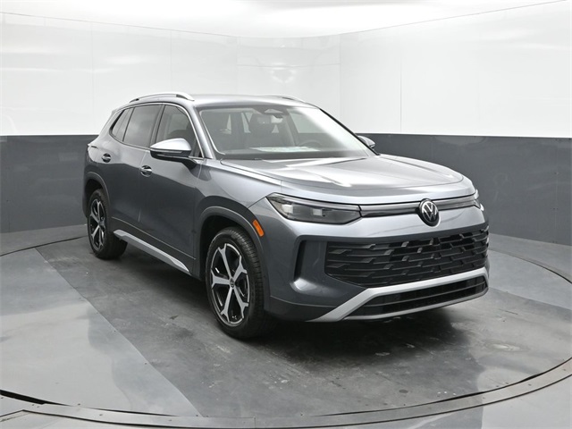 2025 Volkswagen Tiguan SE photo 20