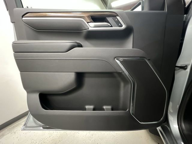 2026 Chevrolet Silverado 1500 LT photo 17