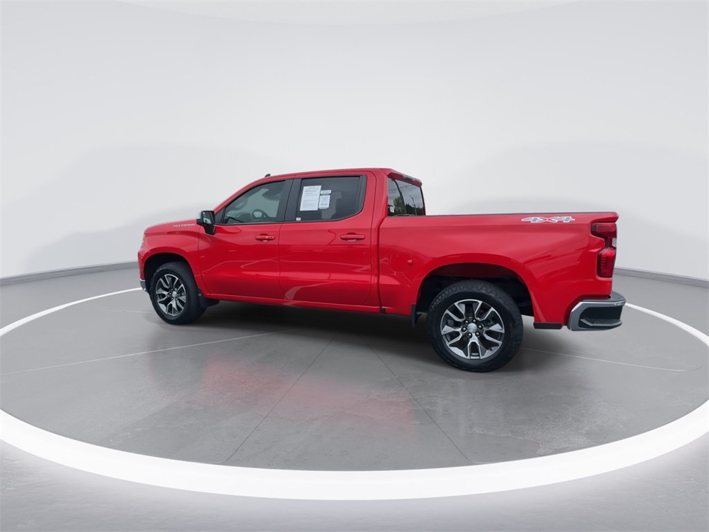 2022 Chevrolet Silverado 1500 LT photo 7