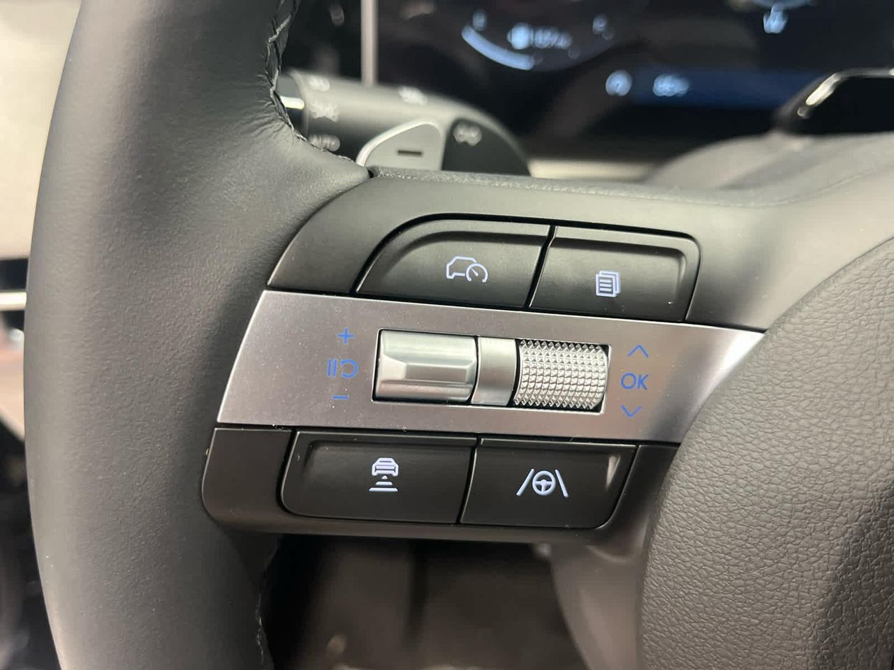 2025 Hyundai Tucson Limited photo 30