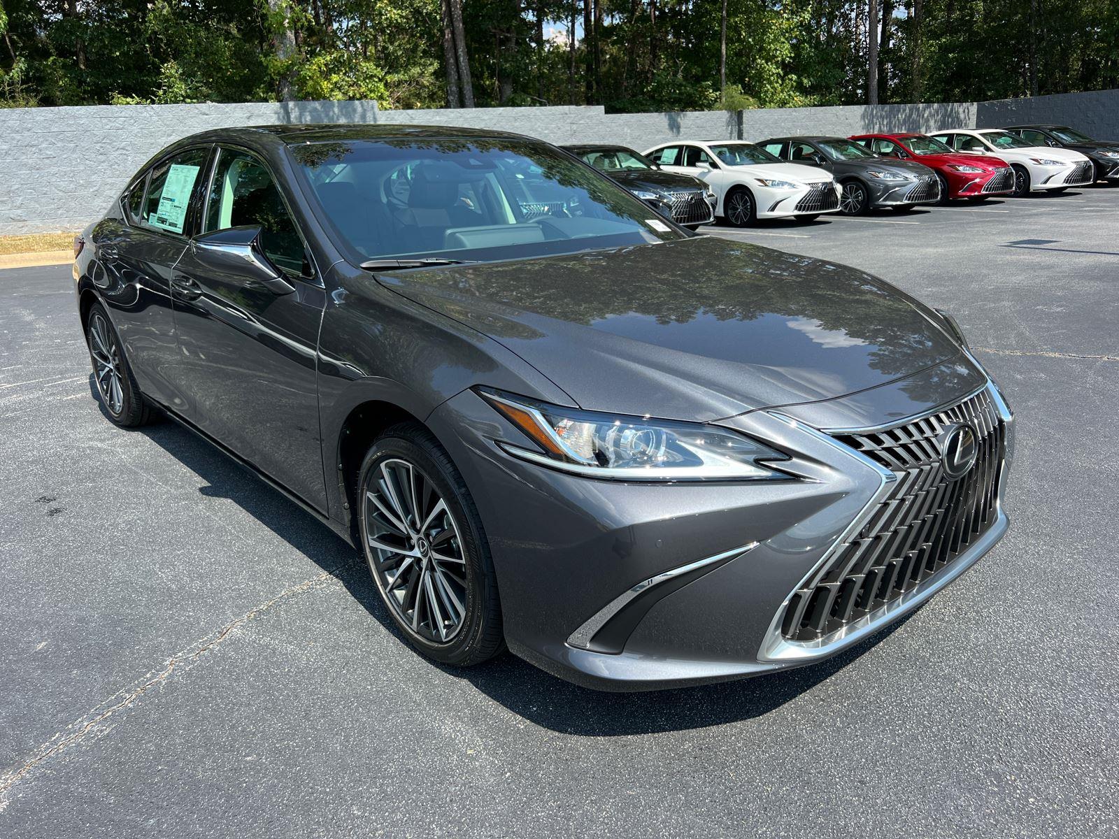 2025 Lexus ES 350 photo 4