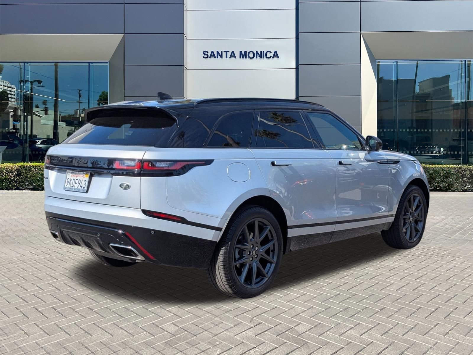 2023 Land Rover Range Rover Velar R-Dynamic S photo 5