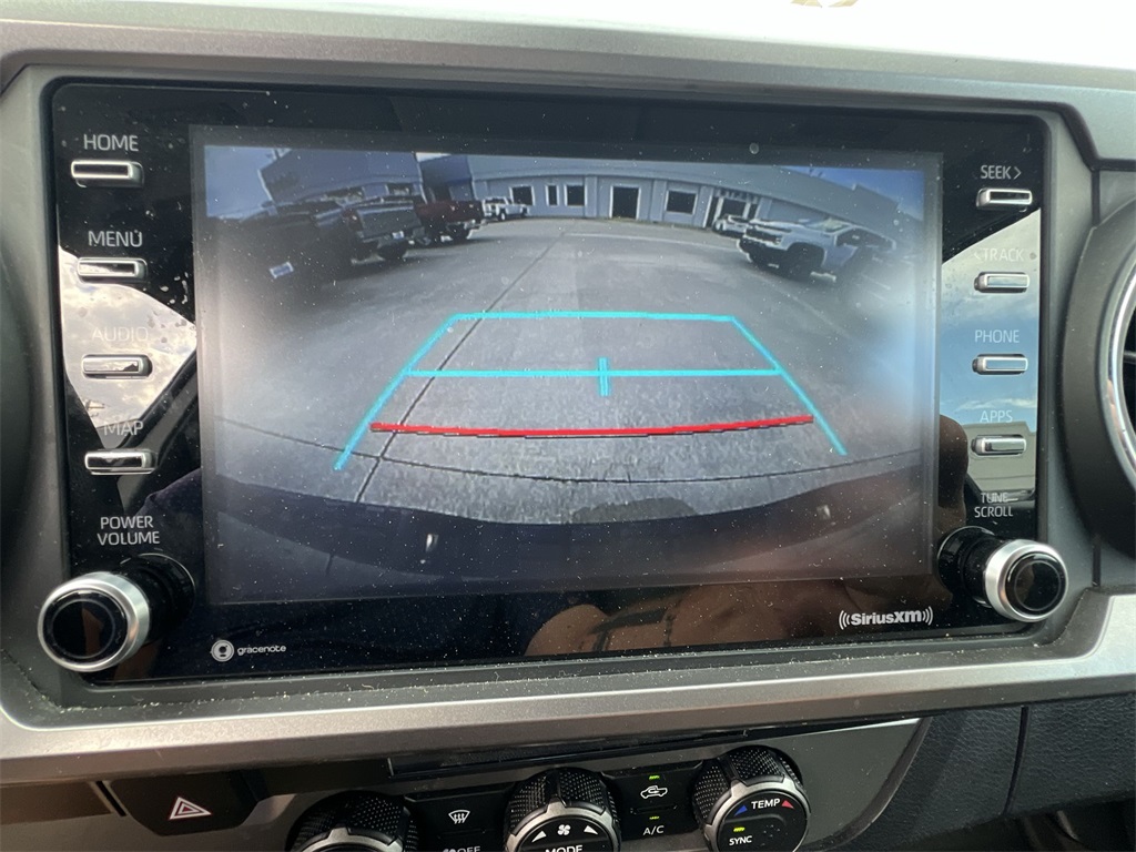 2022 Toyota Tacoma SR5 photo 23