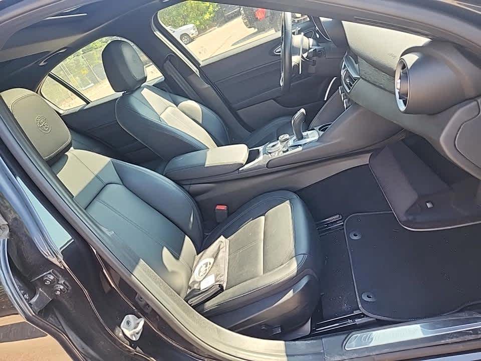 2022 Alfa Romeo Giulia SPRINT photo 12