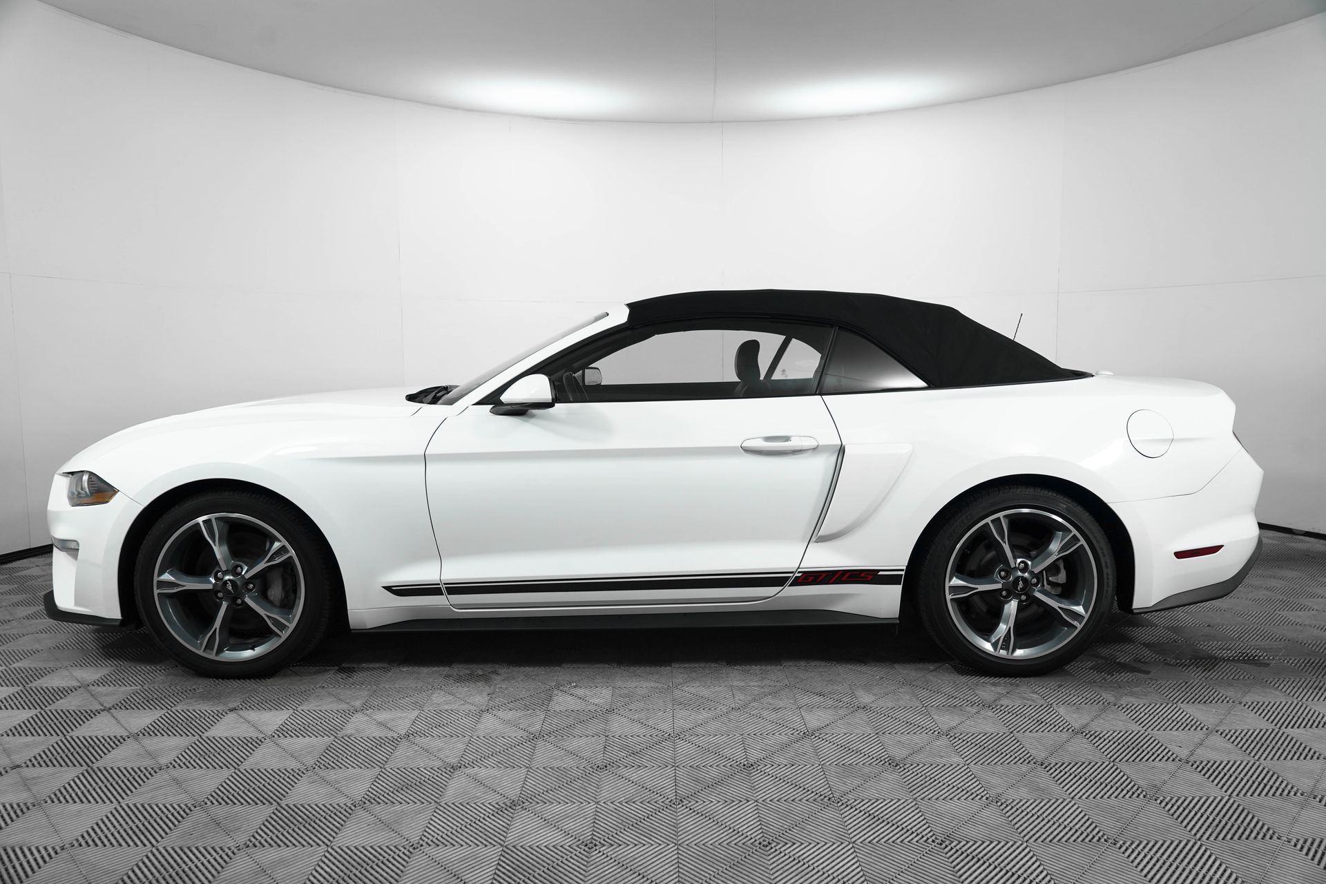 2022 Ford Mustang GT Premium Convertible photo 4