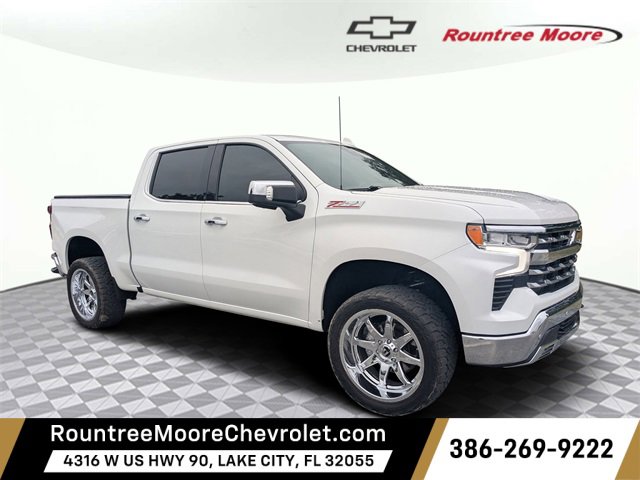 2024 Chevrolet Silverado 1500 LTZ's photo