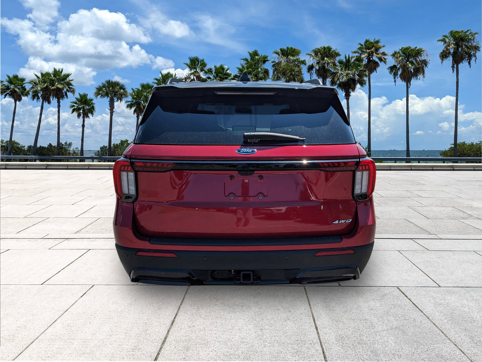 2025 Ford Explorer ST-Line photo 7