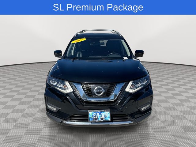 2017 Nissan Rogue SL photo 2