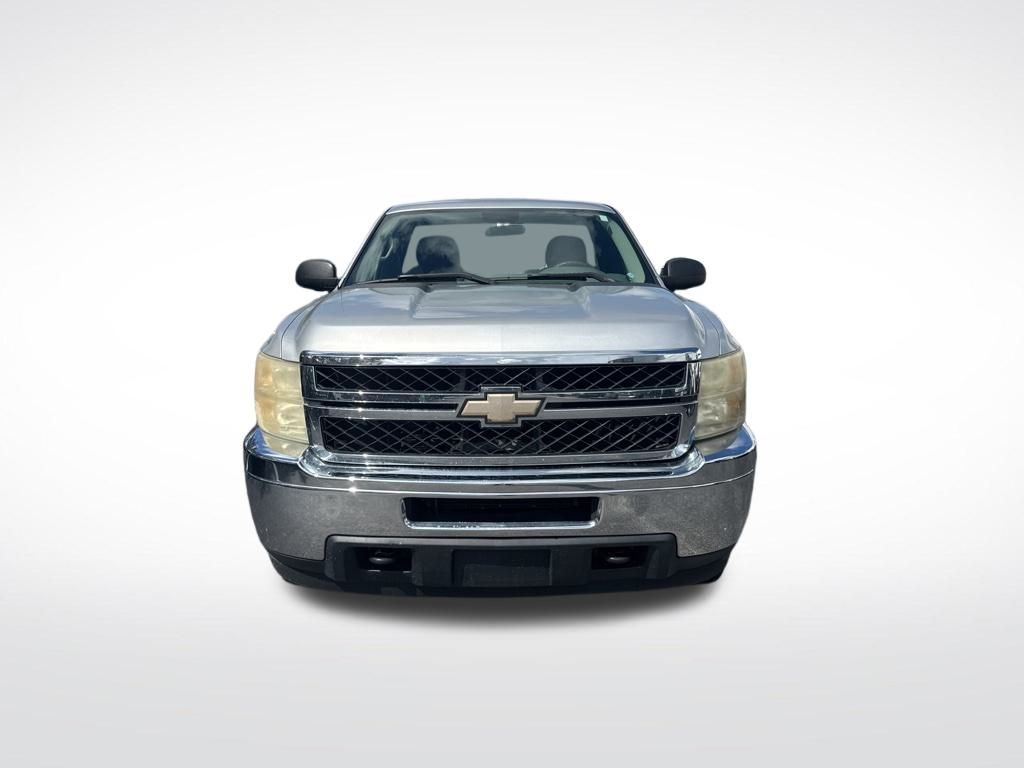 2011 Chevrolet Silverado 2500HD Work Truck photo 4
