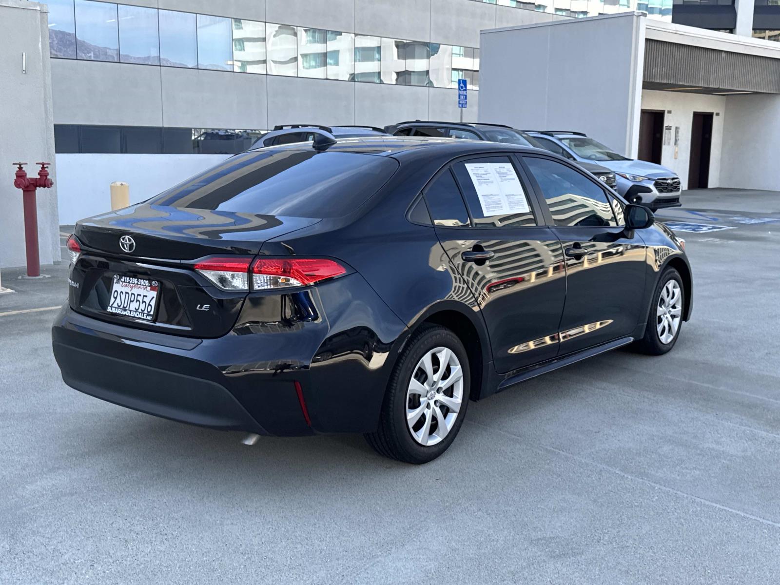 2025 Toyota Corolla LE photo 4