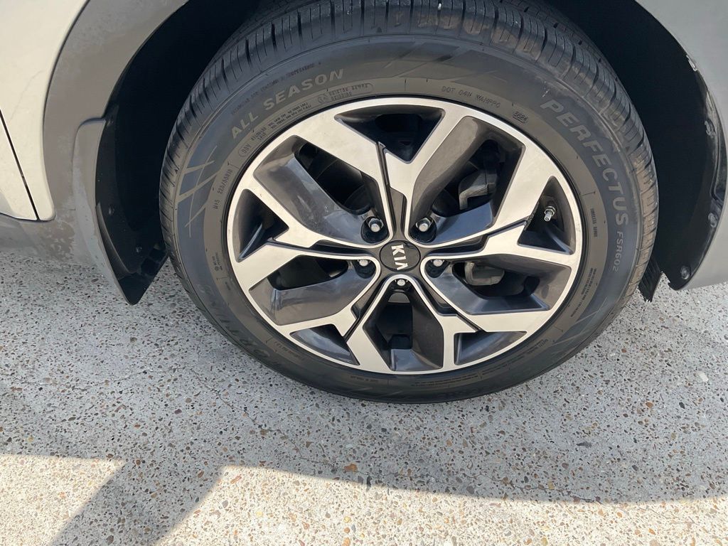 2020 Kia Sportage EX photo 10