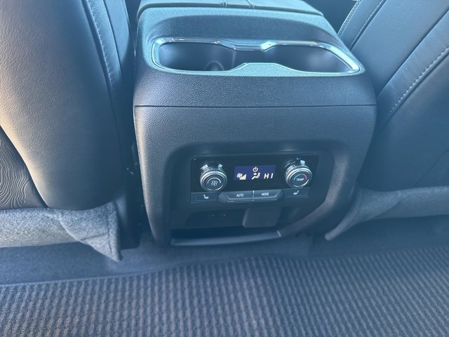 2026 Gmc Acadia Denali photo 23