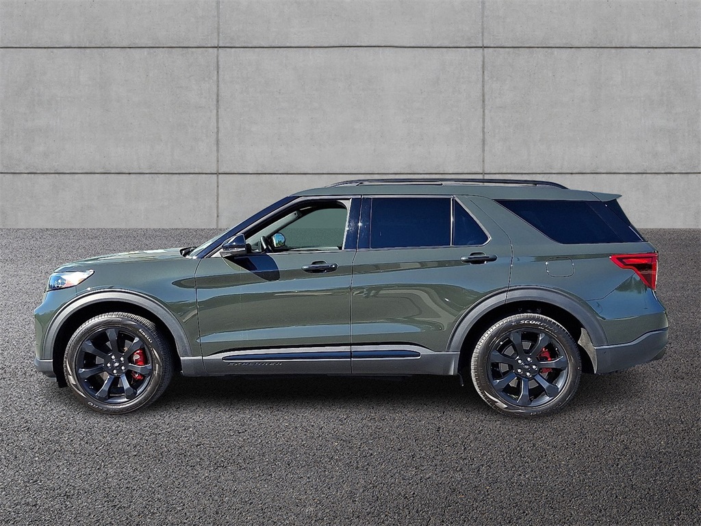 2023 Ford Explorer ST photo 5